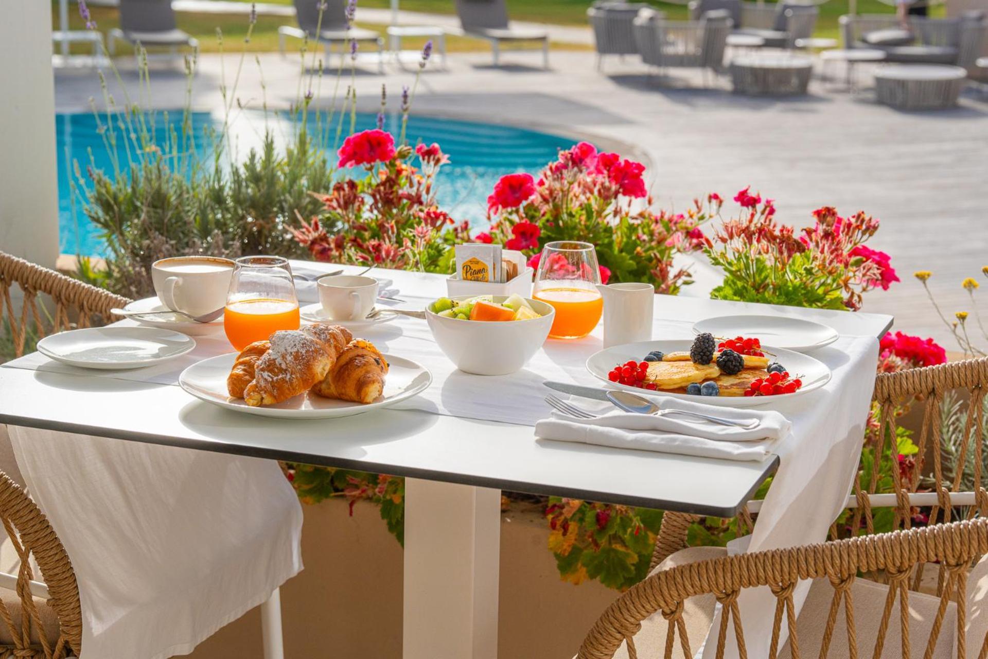 Felix Hotels - Hotel La Coluccia Santa Teresa Gallura Exteriör bild